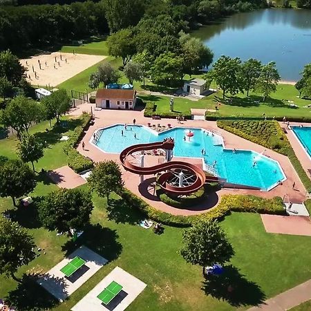 Отель Alt Coswigerhof Косвиг Экстерьер фото